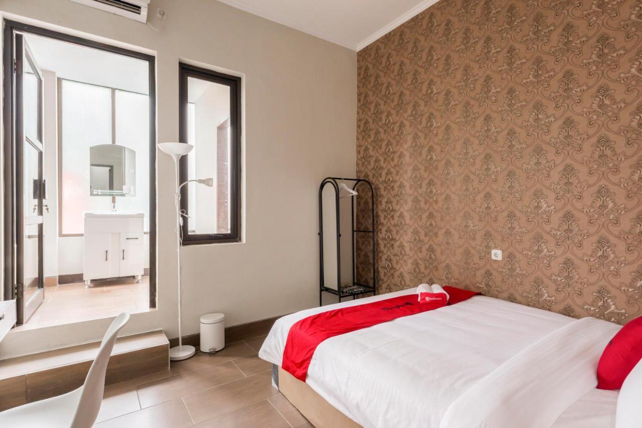 Reddoorz Near Grand City Mall 2 Surabaya Exterior foto